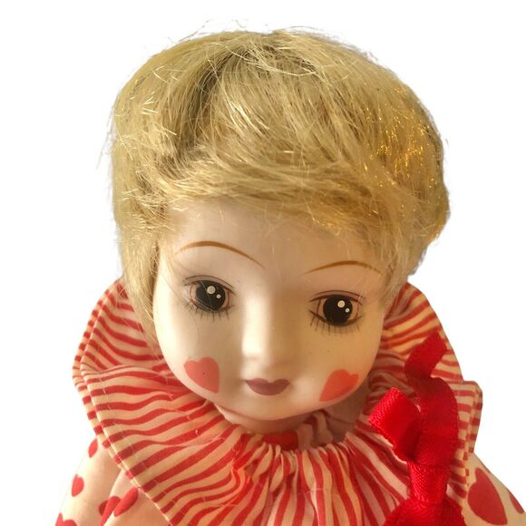 Vintage Valentine’s Day Heart Clown Shelf Sitter Musical Porcelain Girl Doll - Picture 3 of 9
